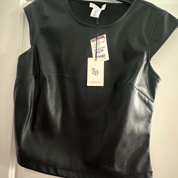 Sincerely Jules Vegan Leather Black Top - Picture 4 of 4